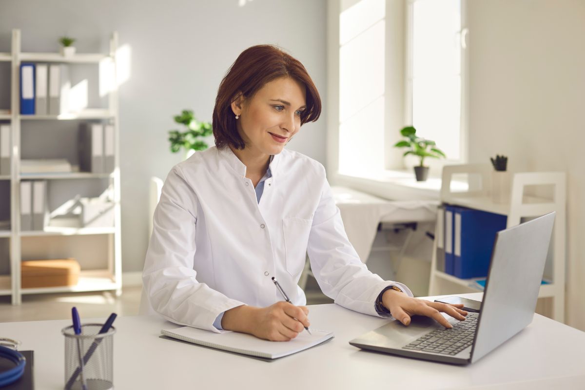 ECM online 2026 vantaggi della formazione a distanza per i professionisti sanitari